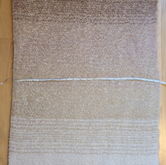 Mer-Sea Ombré Scarf - Picture 4 of 5